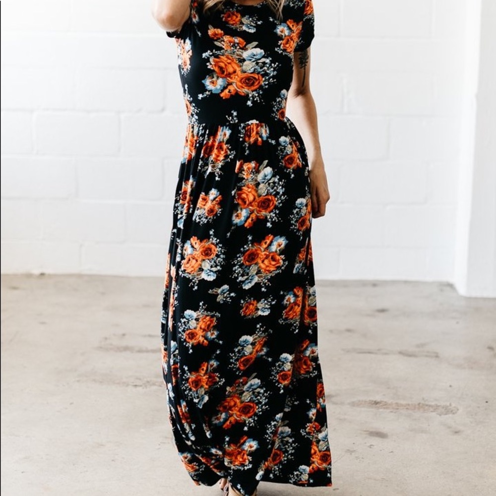 Maxi floral dress